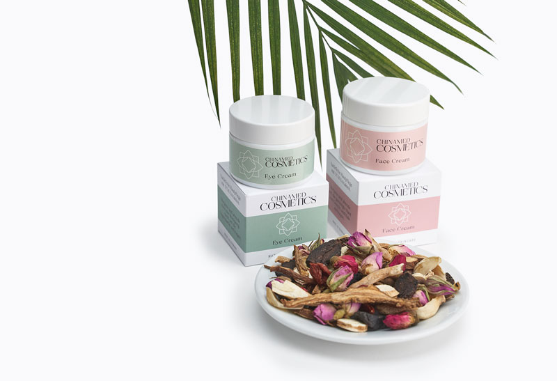 Cremetiegel und Verpackung von CHINAMED COSMETICS Eye Cream Face Cream mit TCM Kräutern und Palmzweig